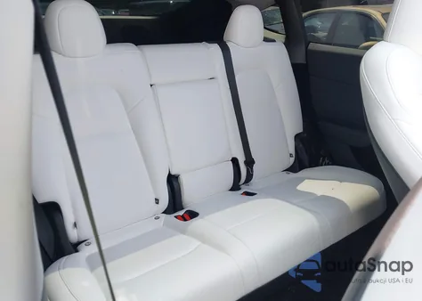 2025 Tesla Model Y Long Range Dual Motor All-Wheel Drive из США, поврежденный, VIN 7SAYGDEDXSA376016